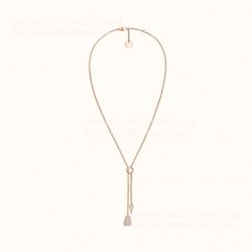 Collana Hermes Kelly Clochette con diamanti in oro rosa Collana Hermes Kelly Clochette con diamanti in oro rosa