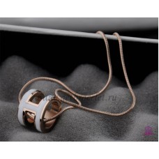 Hermes 3D Pop “H” logo Collana bianca con osso di serpente in oro rosa Hermes 3D Pop “H” logo Collana bianca con osso di serpente in oro rosa