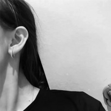 Tiffany Metro Cristalli Orecchini a cerchio Ragazza Shopping