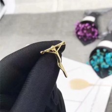 Collana a catena con ciondolo crocifisso Tiffany Elsa Peretti, gioielli unici da donna della settimana di Parigi GRP00540 Collana a catena con ciondolo crocifisso Tiffany Elsa Peretti, gioielli unici da donna della settimana di Parigi GRP00540