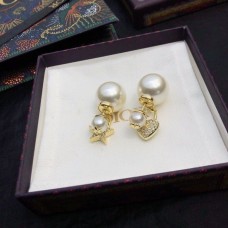 Autentici cristalli Christian Dior CD Stella Cuore Pendenti asimmetrici Perla bianca Orecchini in oro giallo Gioielli