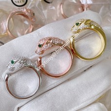 Anello Panthere de Cartier Oro bianco/Oro giallo/Oro rosa Smeraldi Onice e Smeraldi con diamanti