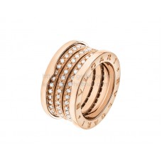 Anello Bvlgari B.zero1 a 4 fasce in oro rosa con pavé di diamanti Anello Bvlgari B.zero1 a 4 fasce in oro rosa con pavé di diamanti