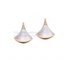 Orecchini Bvlgari DIVAS Dream in oro rosa con madreperla e pavé di diamanti Orecchini Bvlgari DIVAS Dream in oro rosa con madreperla e pavé di diamanti