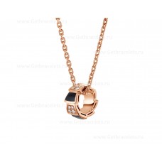 Collana Bvlgari Serpenti Viper in oro rosa 18 carati con elementi in onice e pavé di diamanti sul pendente