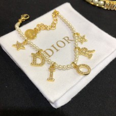 Dior Dioevolution Oro giallo pavé di diamanti Pendenti con logo DIOR Bracciale da donna con perle bianche