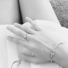 Bracciale Tiffany Atlas con tre cristalli singoli al prezzo di Dubai