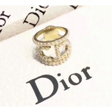 Anello Dior con perle bianche con motivo CD in oro giallo per feste