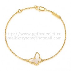Bracciale Van Cleef Arpels Sweet Alhambra Butterfly in oro giallo con madreperla bianca