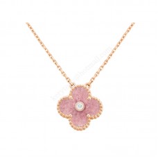 Ciondolo Alhambra di Van Cleef Arpels Oro rosa con diamante e rodonite Ciondolo Alhambra di Van Cleef Arpels Oro rosa con diamante e rodonite