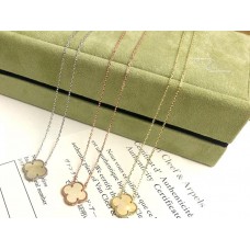 Van Cleef Arpels Alhambra Ciondolo Oro giallo Madreperla Van Cleef Arpels Alhambra Ciondolo Oro giallo Madreperla