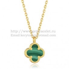 Ciondolo Sweet Alhambra di Van Cleef Arpels in oro giallo con madreperla malachite da 9 mm