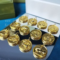Van Cleef Arpels Zodiaque Medal Yellow Gold Brass